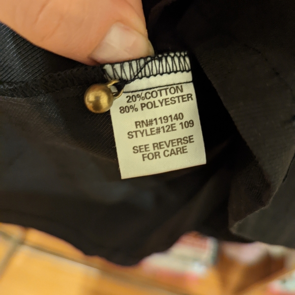 Black dress, medium - Picture 9 of 10